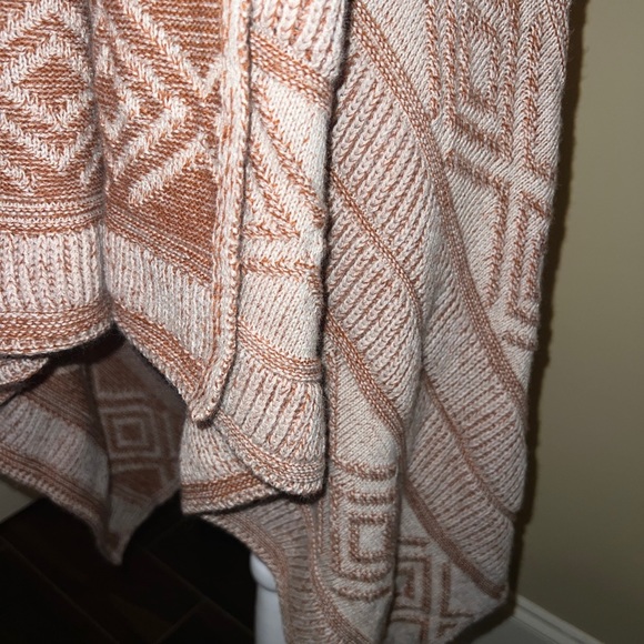 multiples  Open Front Long Cardigan Sweater Vest  Size M orange Aztec Sleeveless - Picture 8 of 11